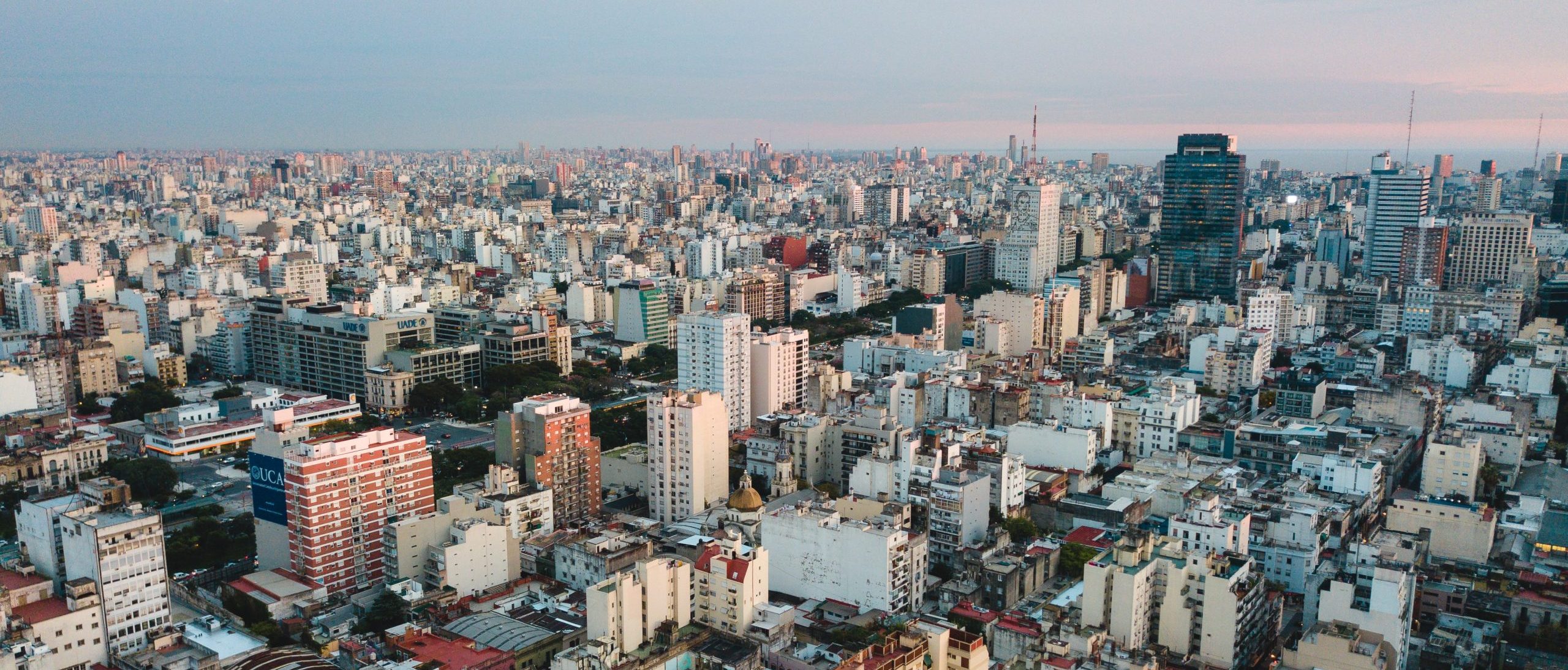 Hot Cities, Chilled Economies Buenos Aires, Argentina ArshtRock